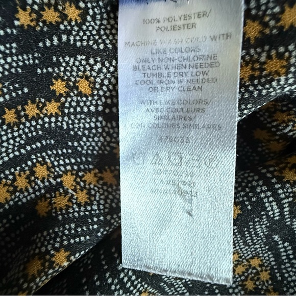 LOFT | Black, Gold & White Patterned Long Sleeve Blouse with Back Tie | Sz L - Picture 5 of 5